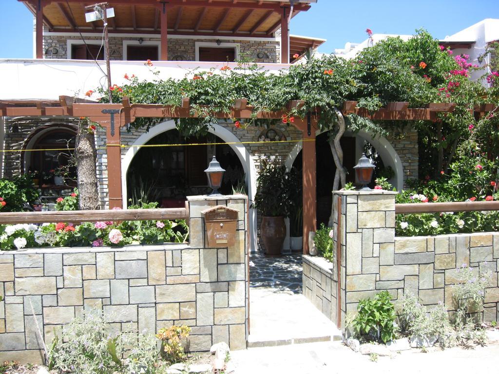 Pension Irini-Vicky Ios Exteriér fotografie