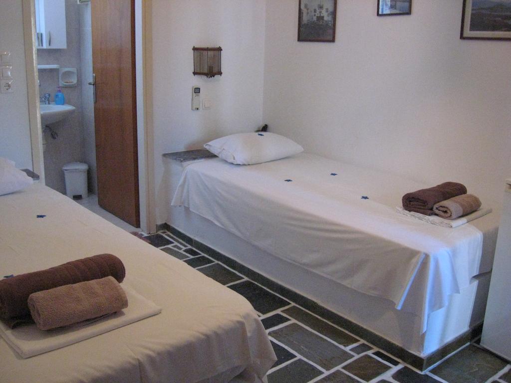Pension Irini-Vicky Ios Exteriér fotografie